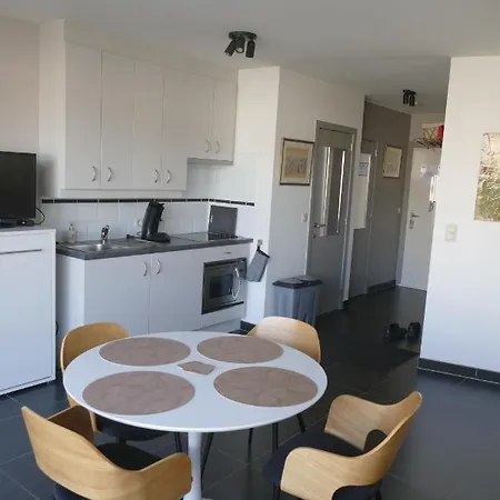 Apartamento Trimaran 0204 De Panne