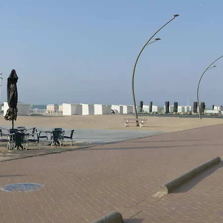 Trimaran 0204 * De Panne