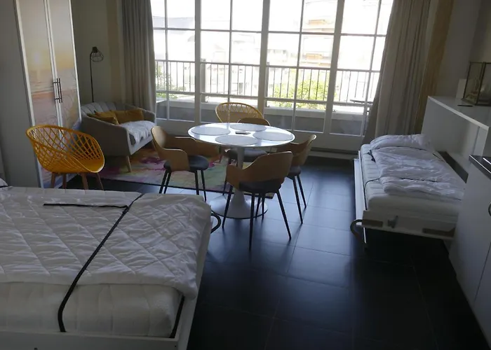 Trimaran 0204 דירה *